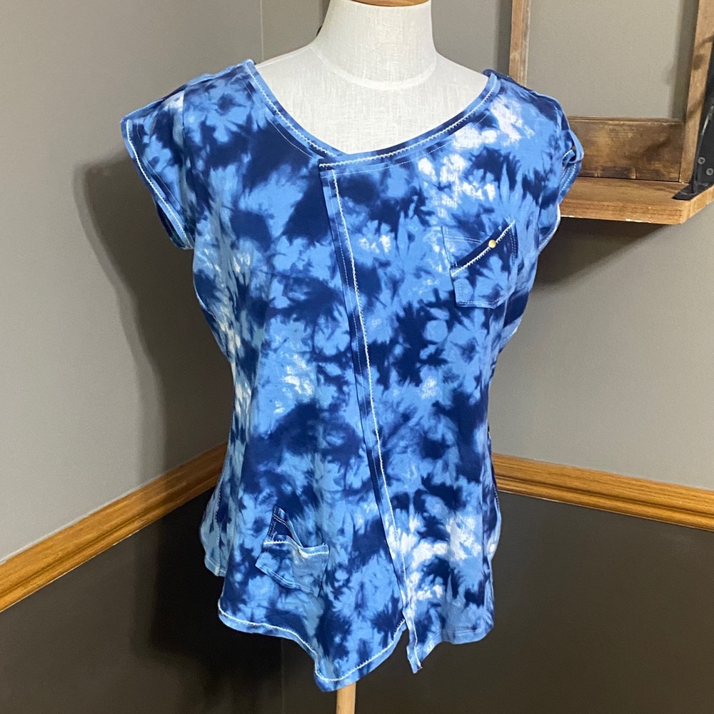 Peter Nygard Blue Tie-Dye cap sleeve Top size medium